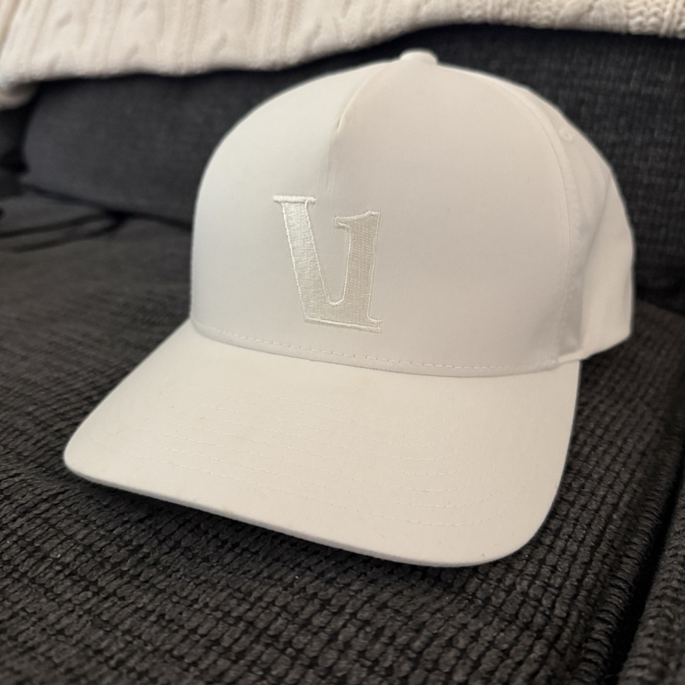 Vuori Magnitude Hat Stretch Snapback Performance Dark White Monochrome One Size